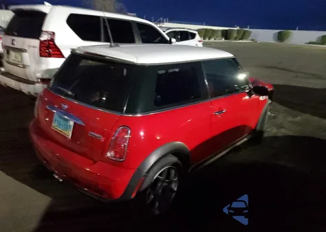 2006 Mini Cooper S from USA, damaged, VIN WMWRE33596TL22822
